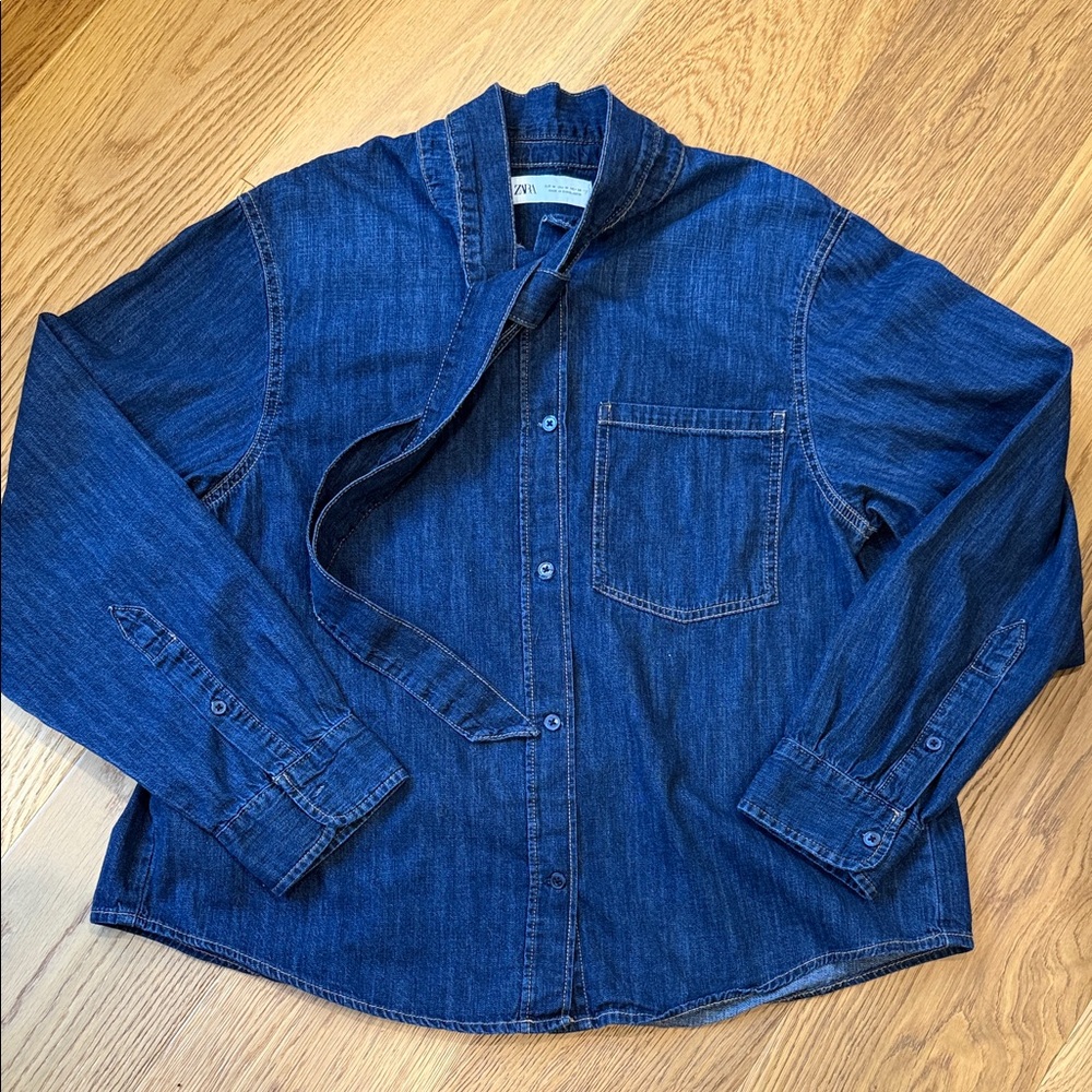*Zara Denim Bow Shirt Top Long Sleeves Button Front Pocket Tie at Neck Medium
